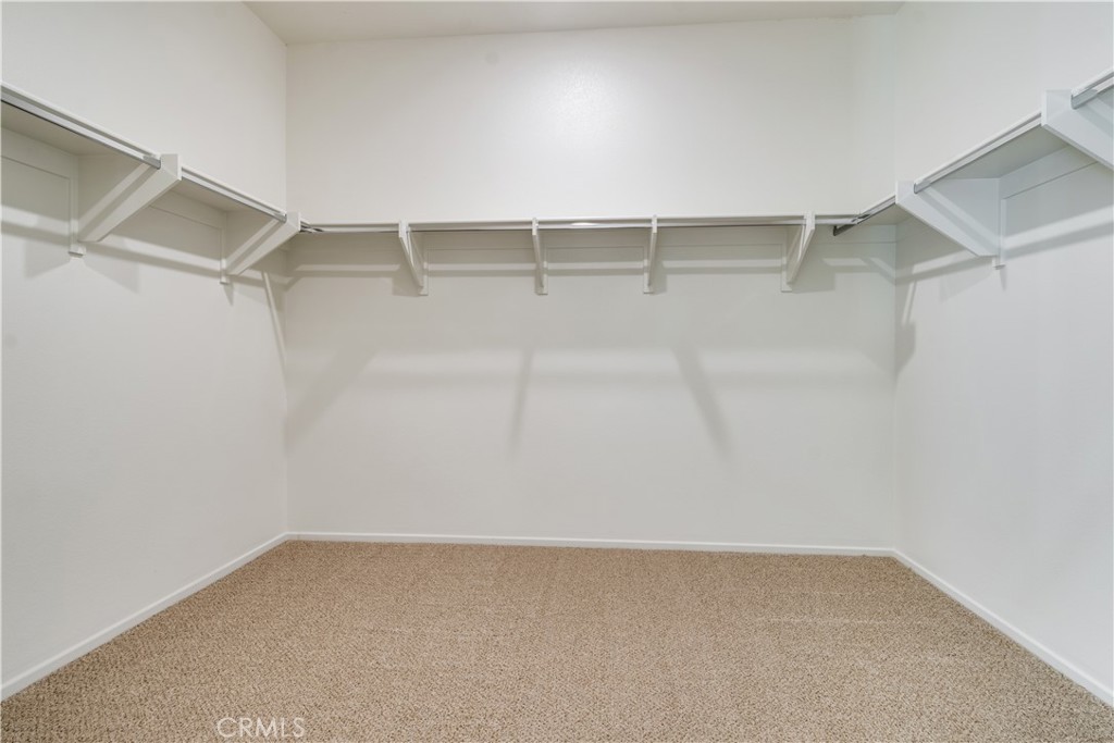 1553 E Holguin Street Property Photo 13