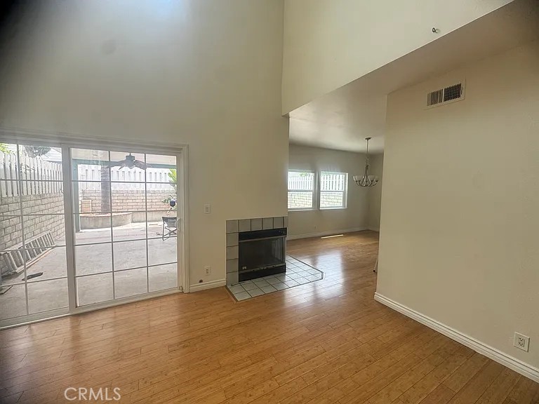 14726 Tupper Property Photo 8