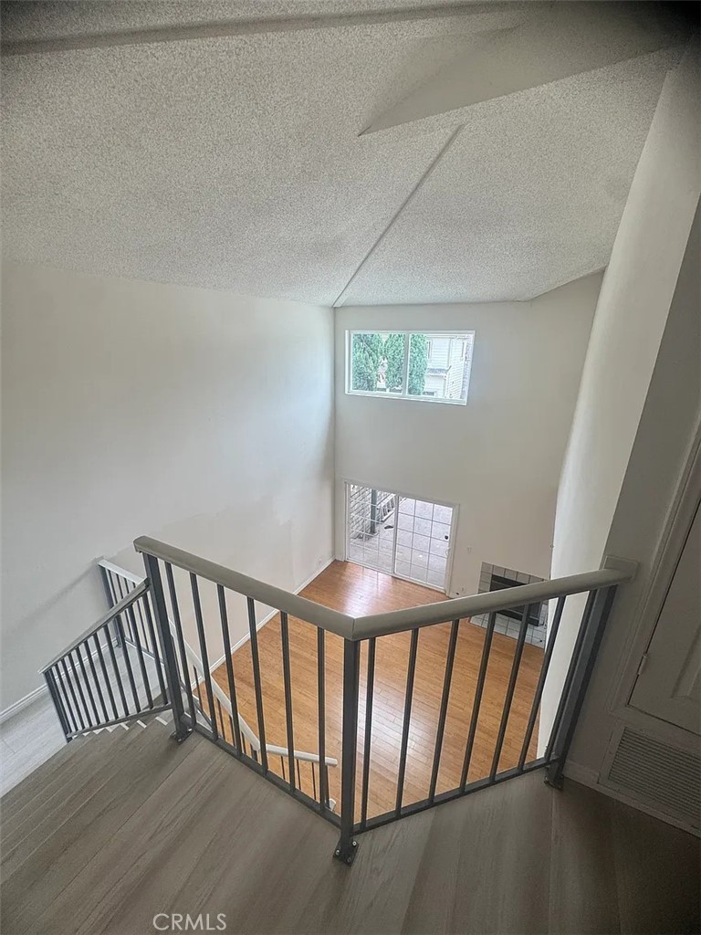 14726 Tupper Property Photo 18