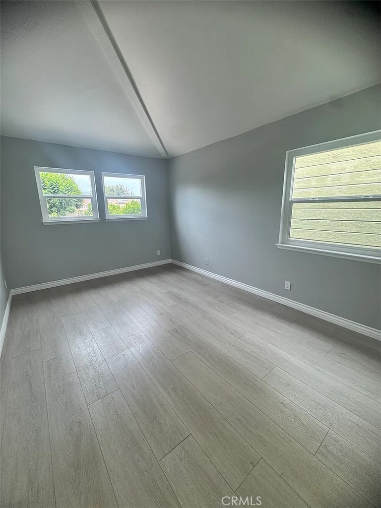 14726 Tupper Property Photo 19