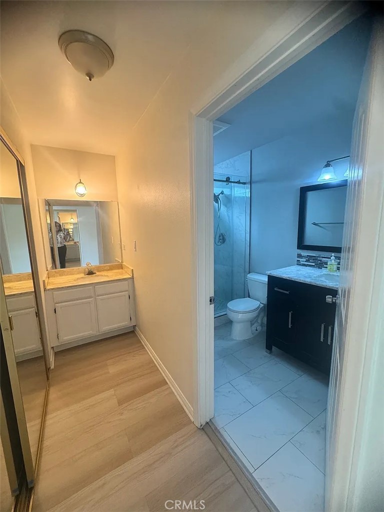 14726 Tupper Property Photo 27