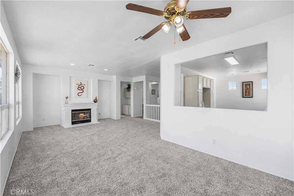 1050 Cactus Drive Property Photo 10
