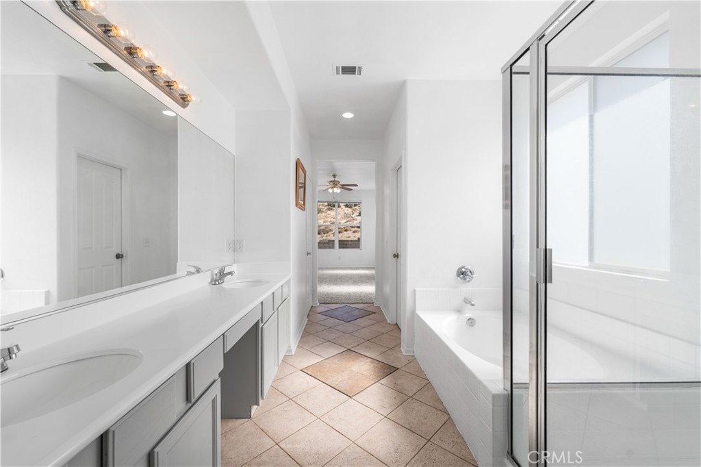 1050 Cactus Drive Property Photo 24
