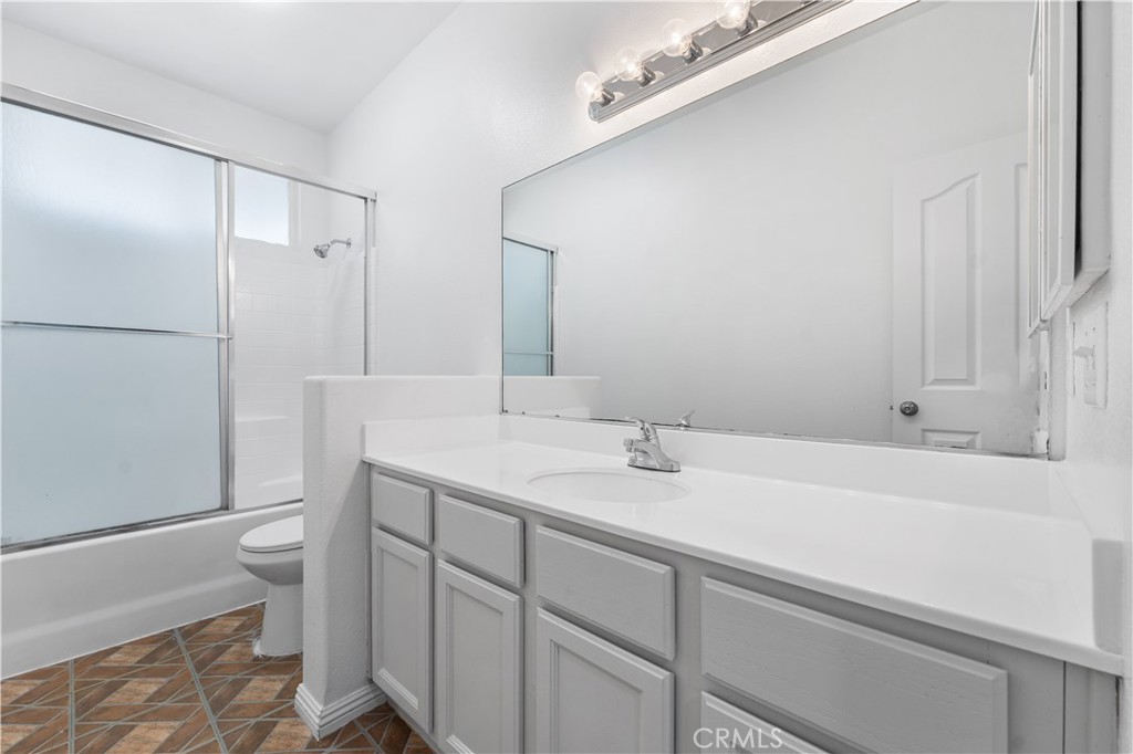 1050 Cactus Drive Property Photo 26