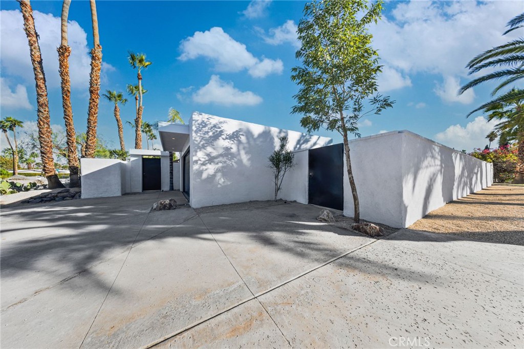 1033 E Via Escuela Property Photo 42
