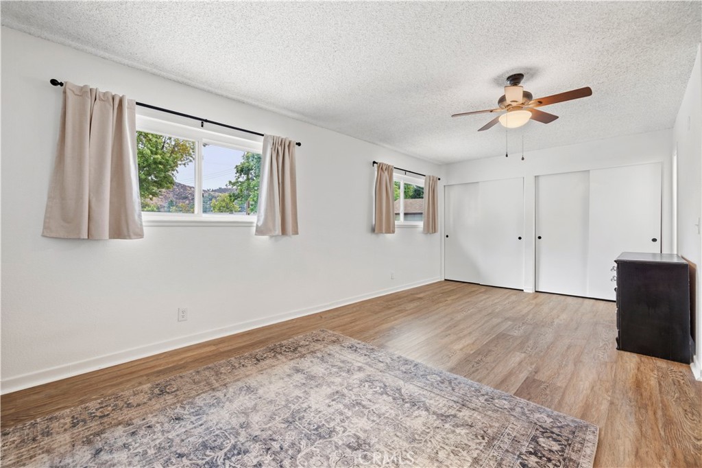 27117 Elias Avenue Property Photo 10