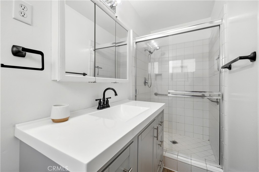 27117 Elias Avenue Property Photo 13