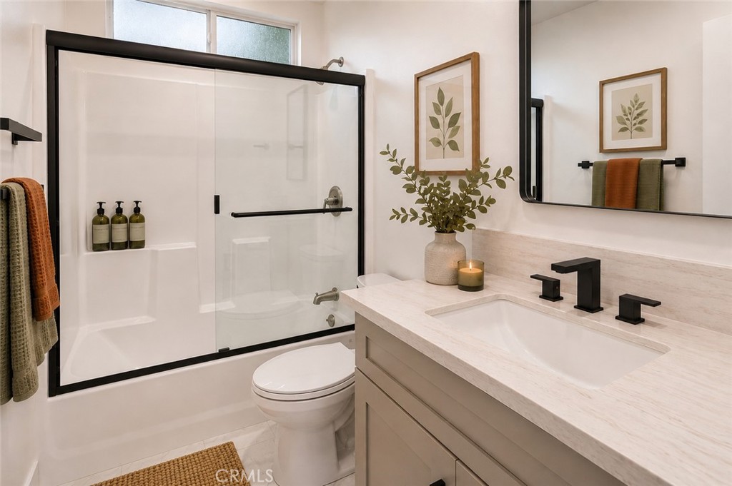 216 - 218 N Park View Street Property Photo 25