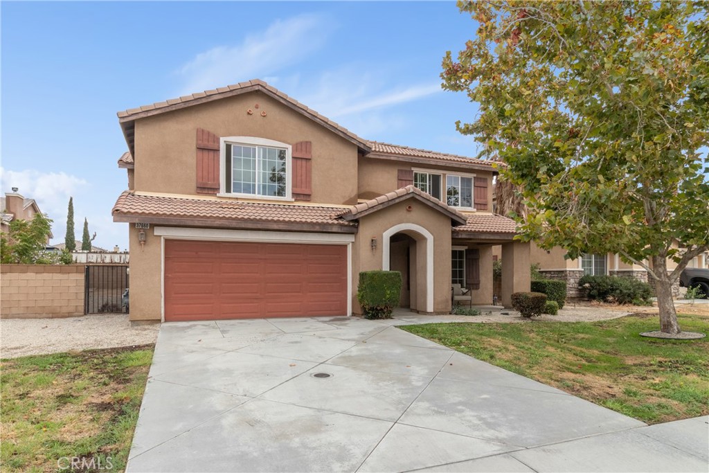 37660 Newbury Property Photo 1