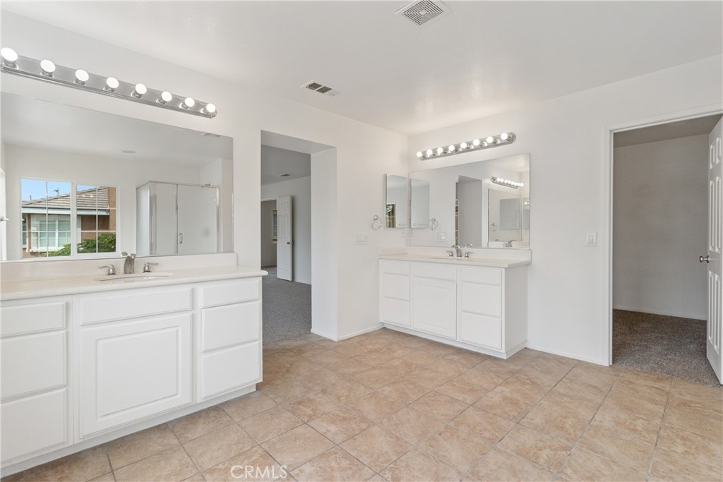 37660 Newbury Property Photo 25