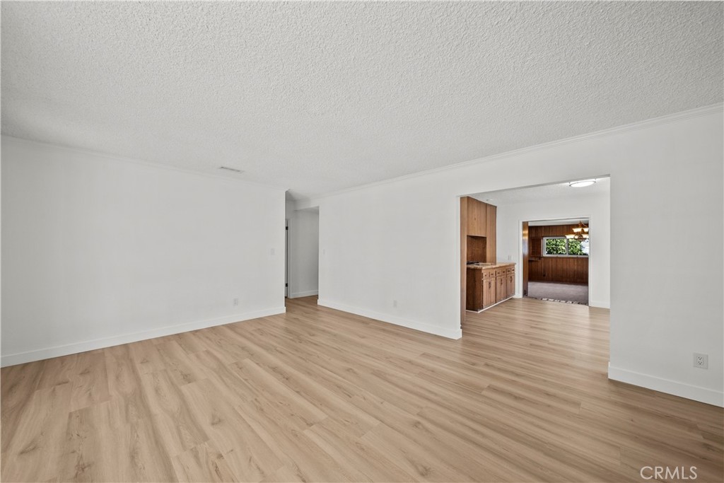 10147 Monogram Property Photo 15