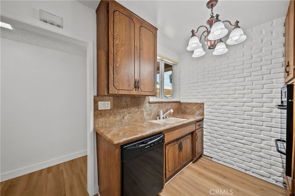 10147 Monogram Property Photo 34