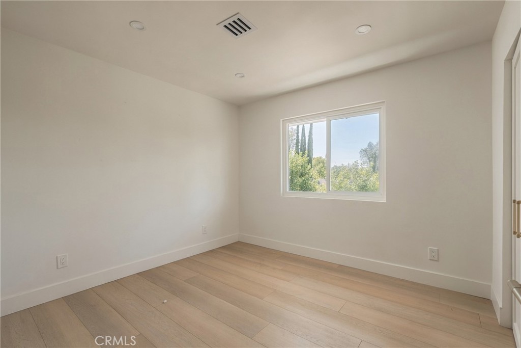 4825 Galendo Street Property Photo 23