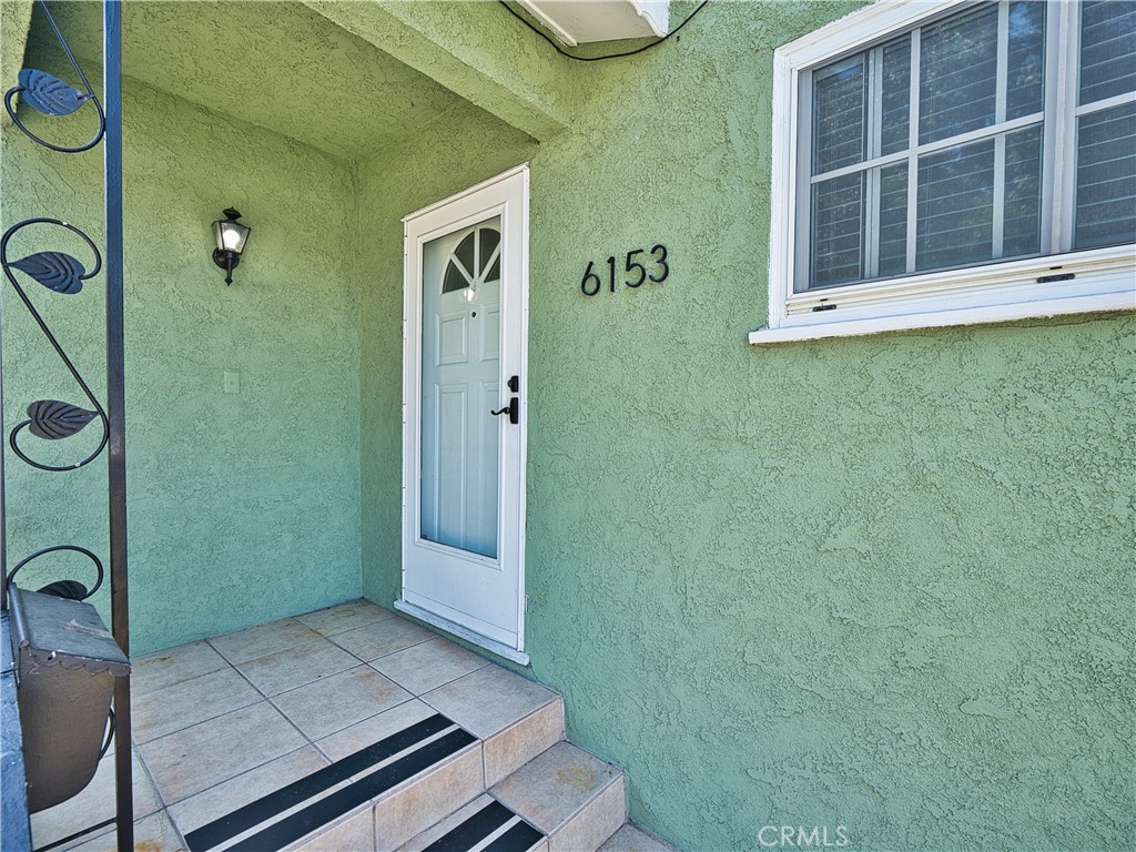 6153 Clybourn Avenue Property Photo 7