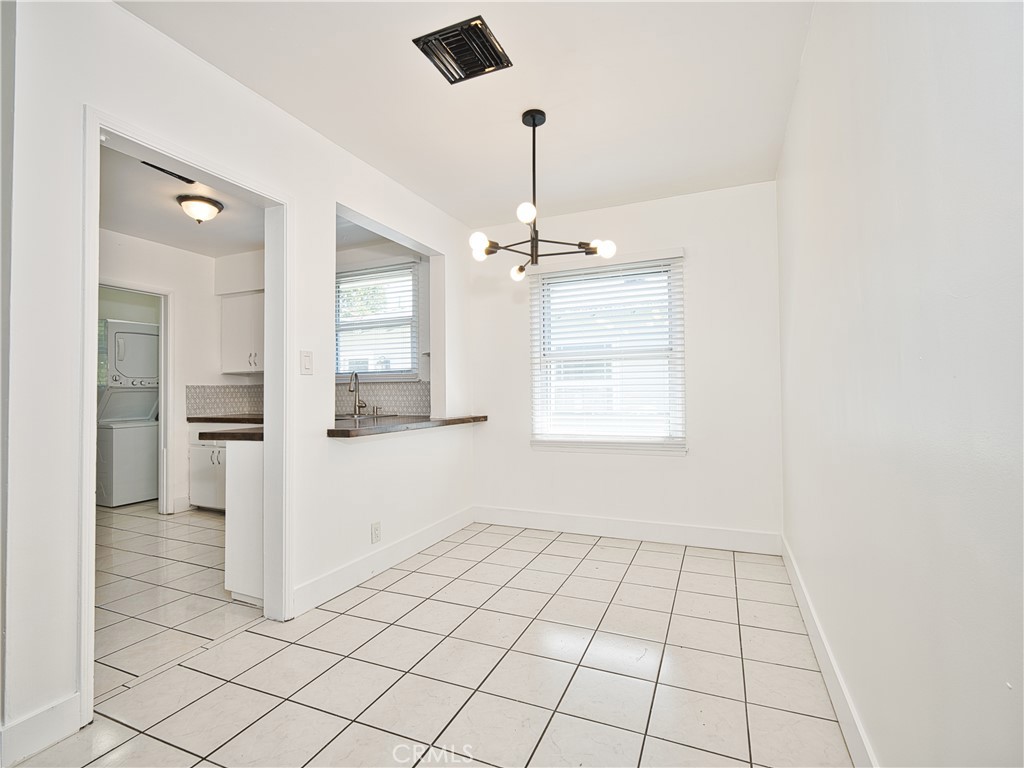 6153 Clybourn Avenue Property Photo 11