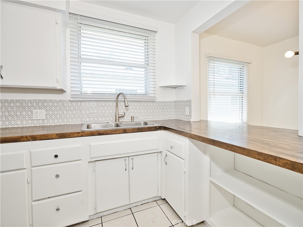 6153 Clybourn Avenue Property Photo 13