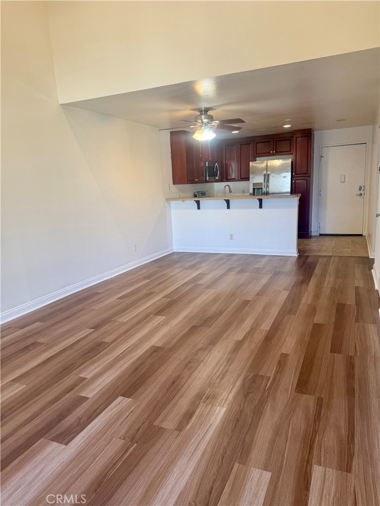 5515 Canoga 304 Property Photo 5