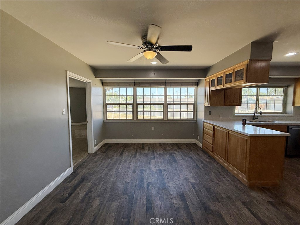 916 Oak Avenue Property Photo 10