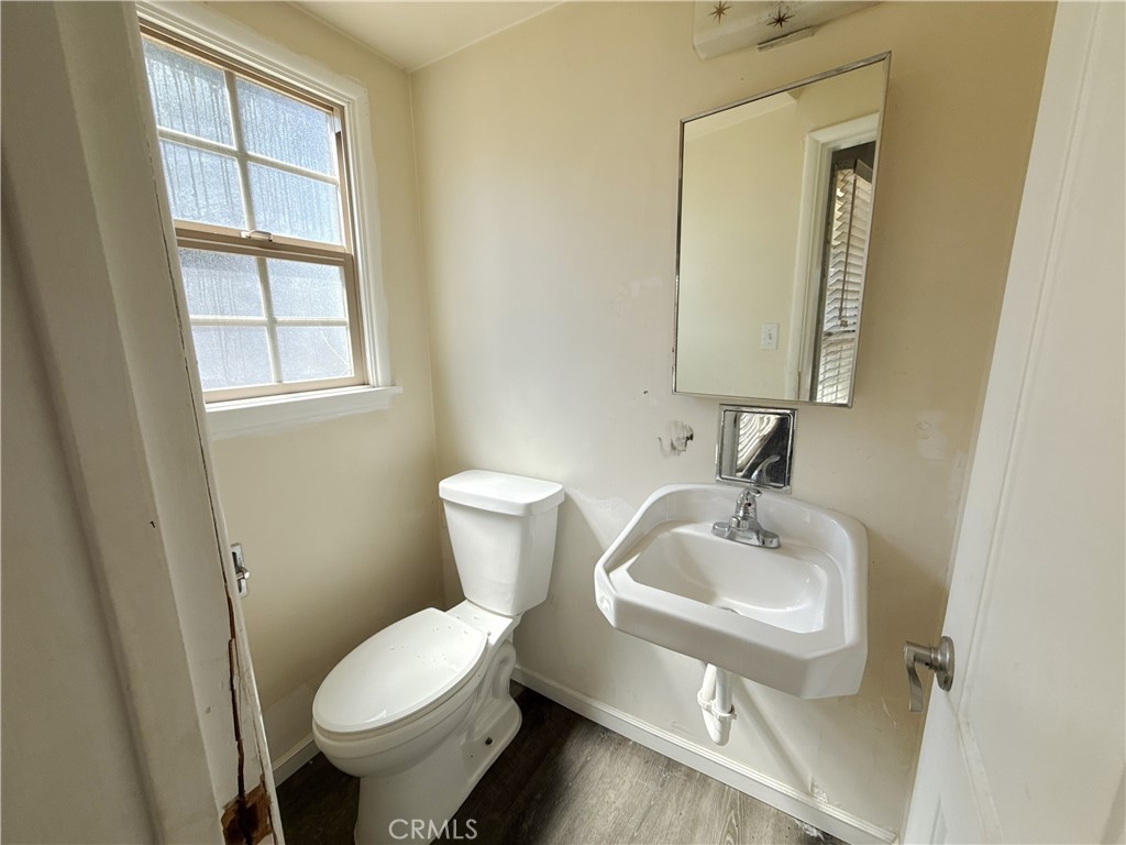 916 Oak Avenue Property Photo 27