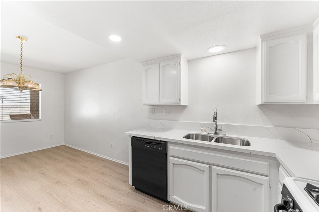 1830 E Avenue J2 3 Property Photo 27