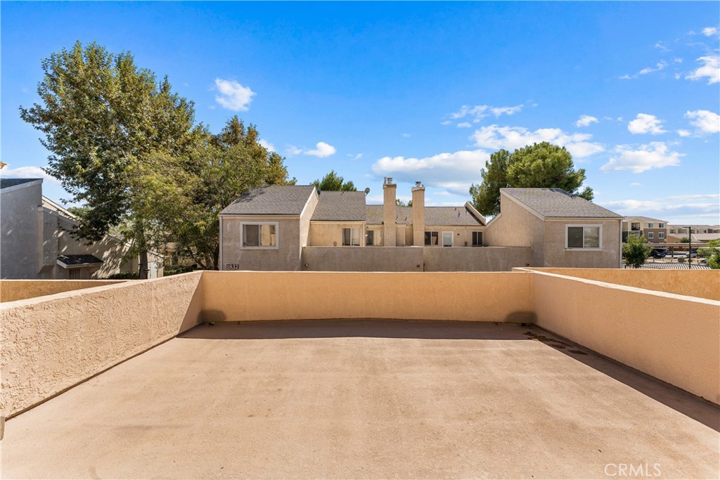 1830 E Avenue J2 3 Property Photo 42