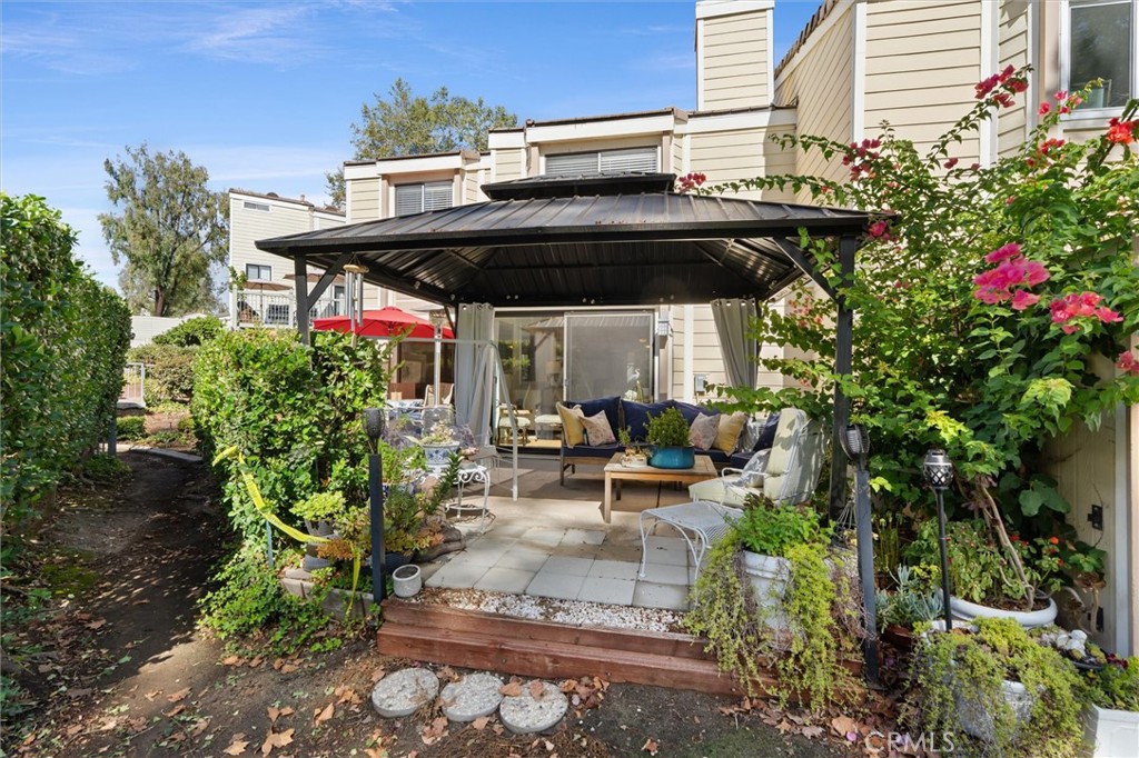 1218 S Westlake Boulevard A Property Photo 4