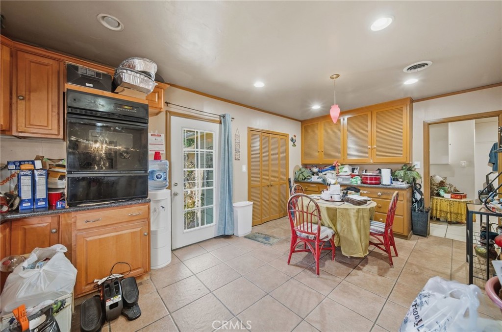 12135 Cornish Avenue Property Photo 7