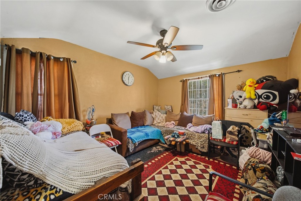 12135 Cornish Avenue Property Photo 11