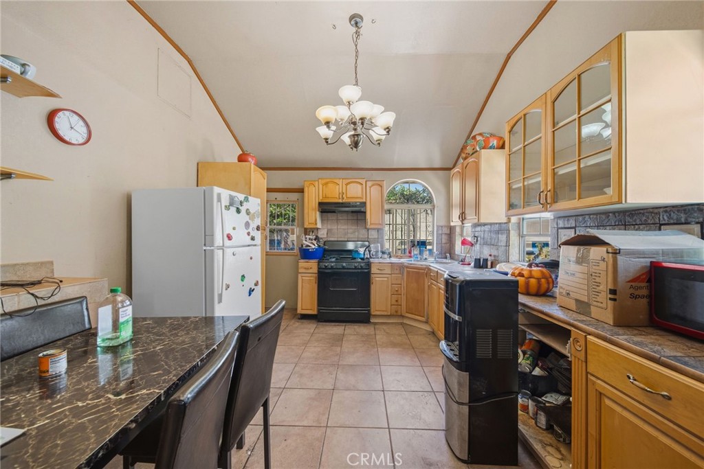 12135 Cornish Avenue Property Photo 15