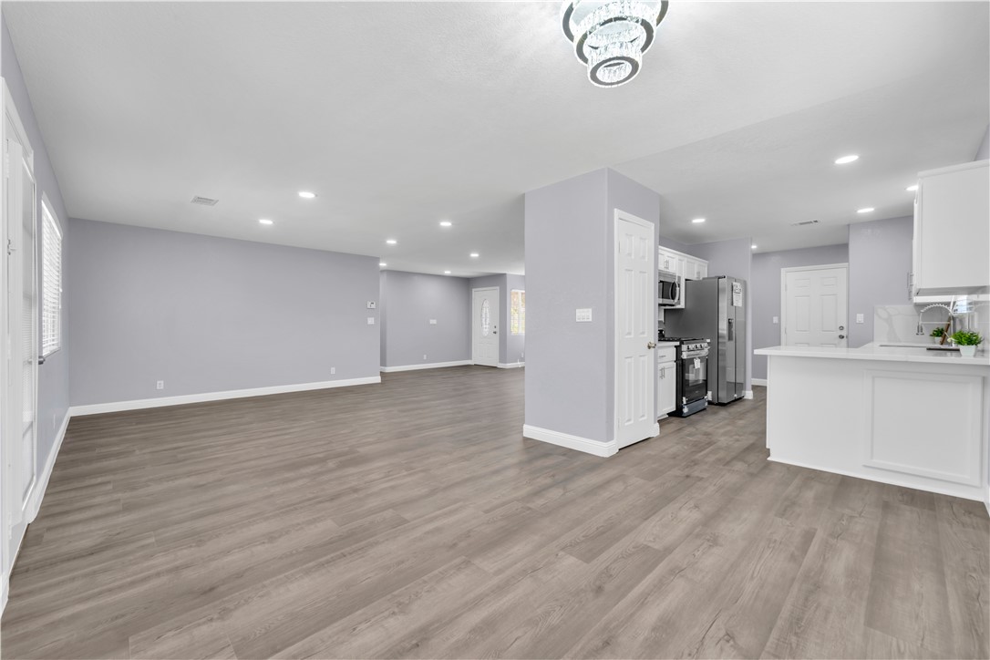 8373 Ironwood Property Photo 7