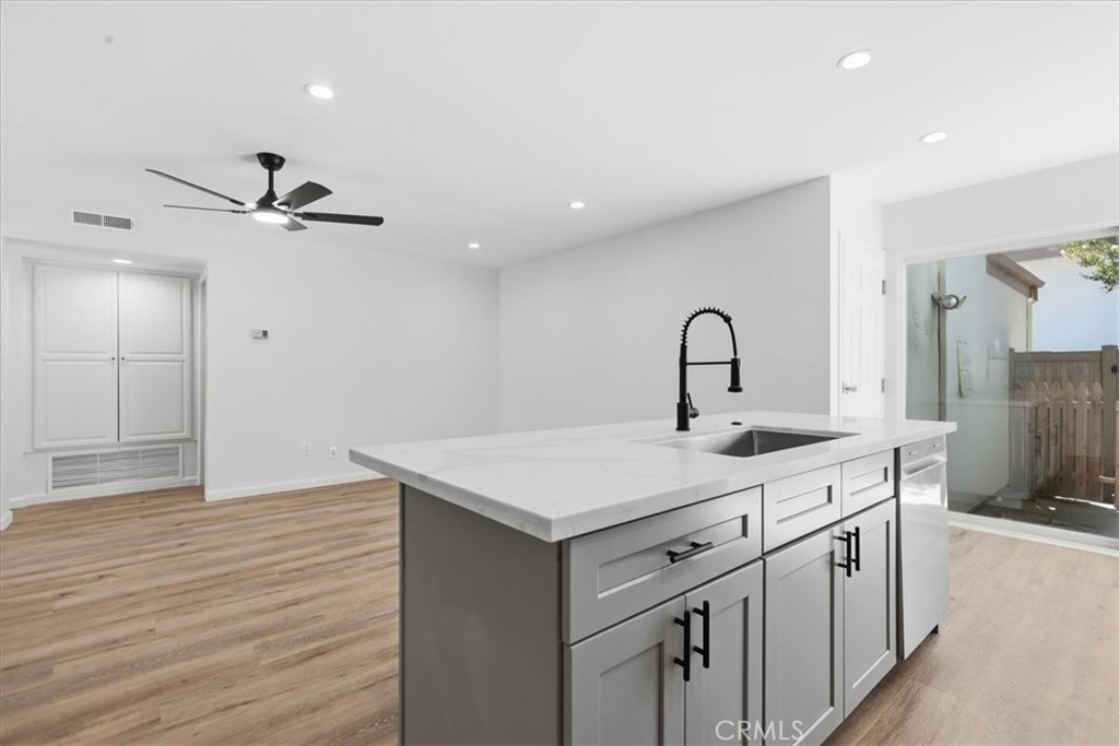 10445 Larwin Unit 3 3 Property Photo 15
