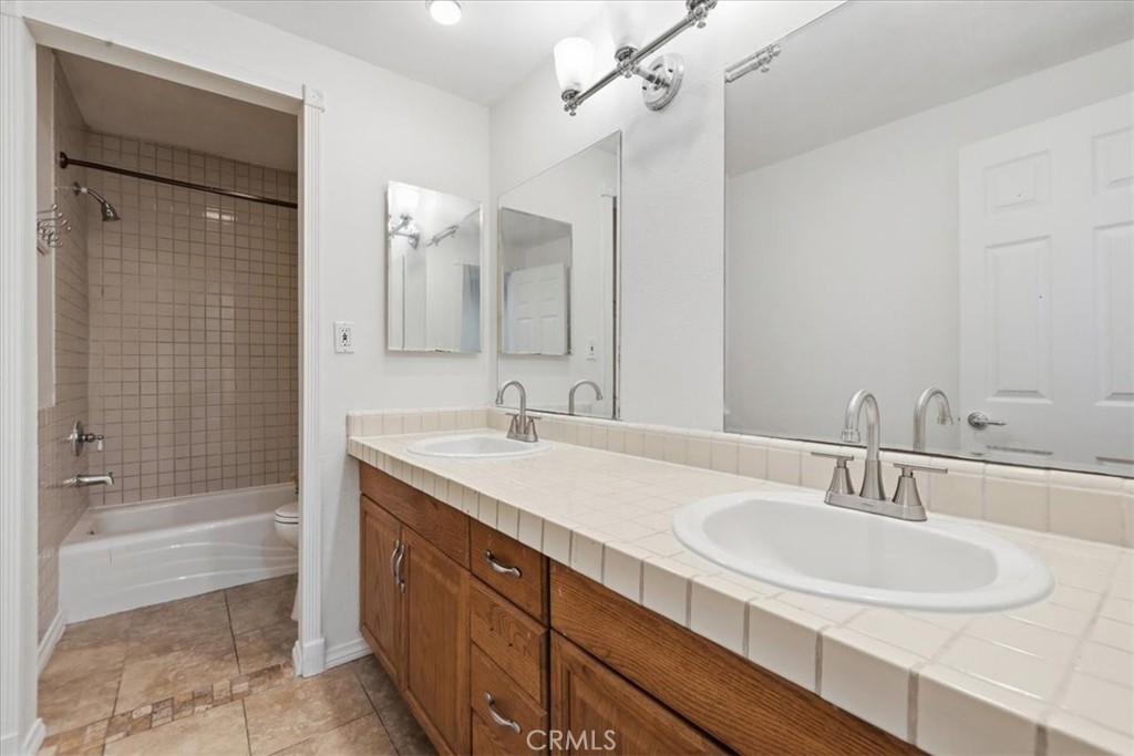 10445 Larwin Unit 3 3 Property Photo 25