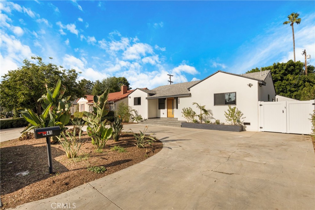 6341 Ranchito Property Photo 4