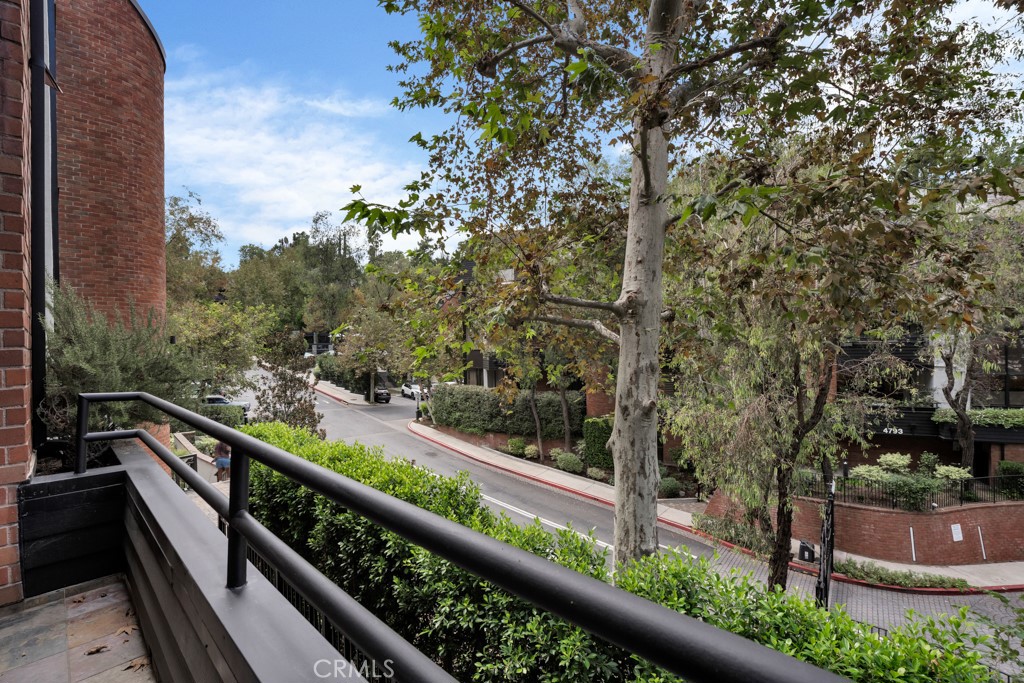 4792 Park Encino Lane 102 Property Photo 10