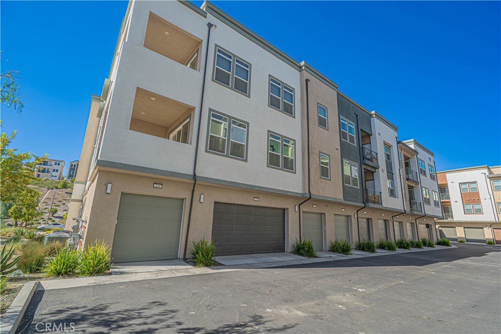 27406 Merlin 101 Property Photo 4