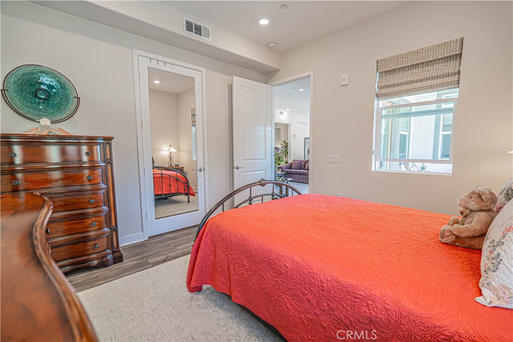 27406 Merlin 101 Property Photo 24