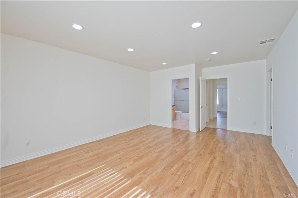 17404 Martha Street Property Photo 12