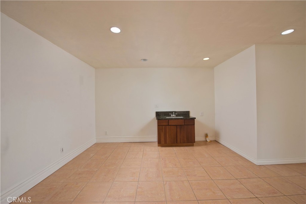 17404 Martha Street Property Photo 19