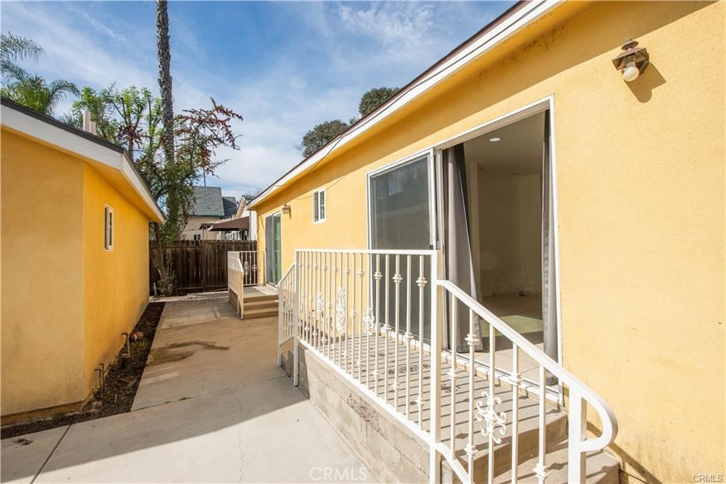 17404 Martha Street Property Photo 21