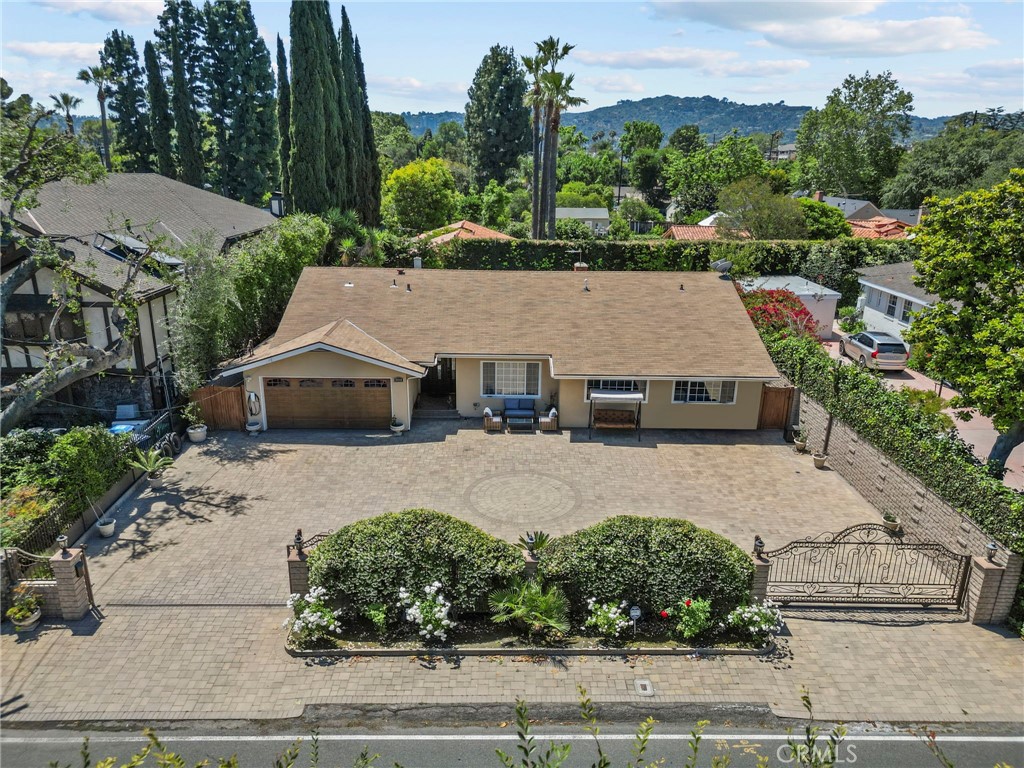 10544 Camarillo Street Property Photo 1