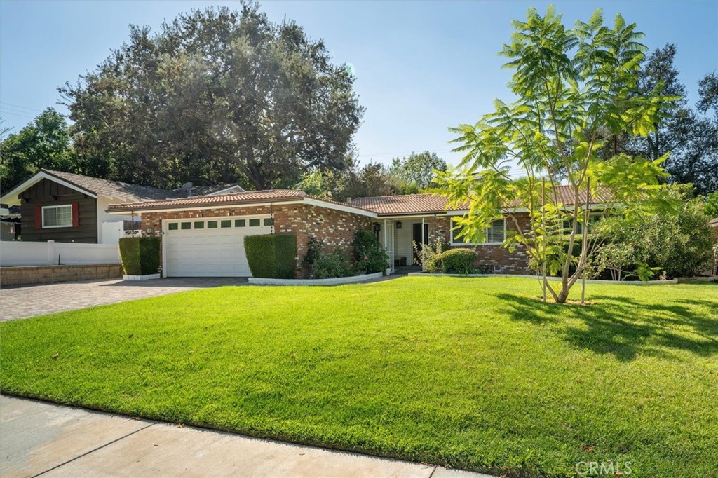 25065 Highspring Avenue Property Photo 1