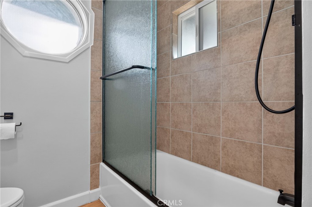 11031 Genesta Avenue Property Photo 26
