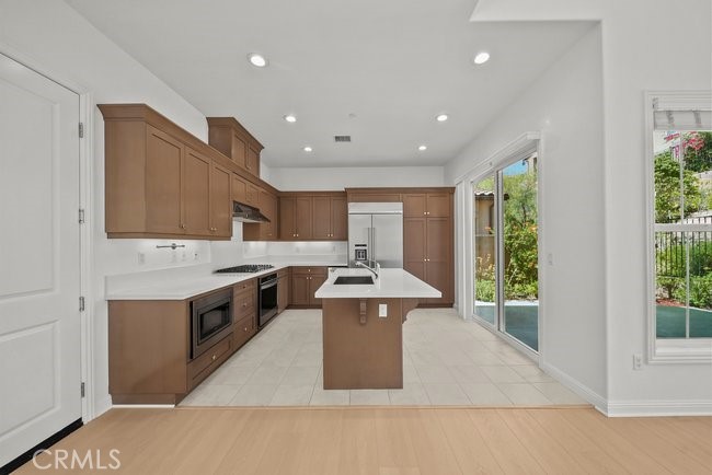20655 Chestnut Property Photo 10