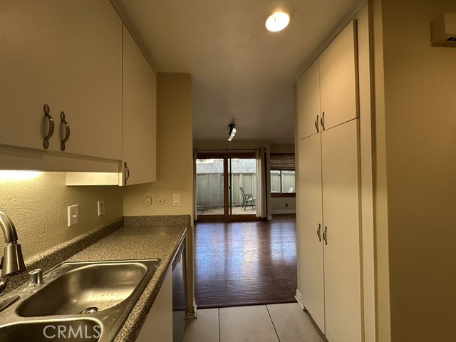 22137 Burbank Property Photo 9