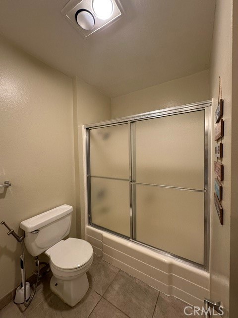 22137 Burbank Property Photo 20