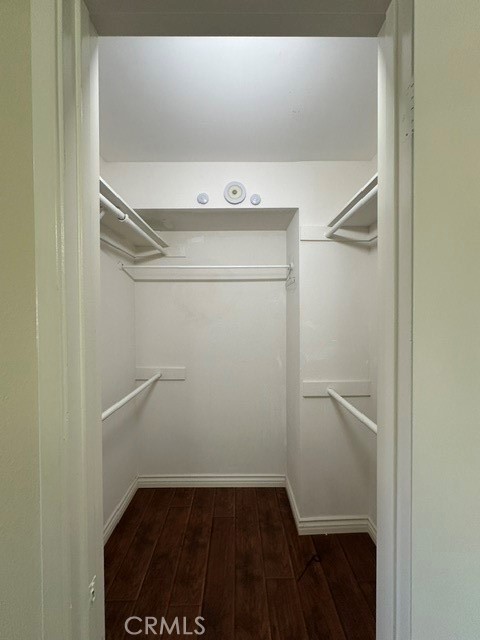 22137 Burbank Property Photo 28