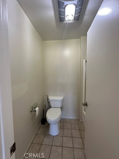 22137 Burbank Property Photo 29
