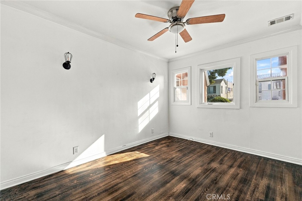 2839 Hillcrest Drive Property Photo 22