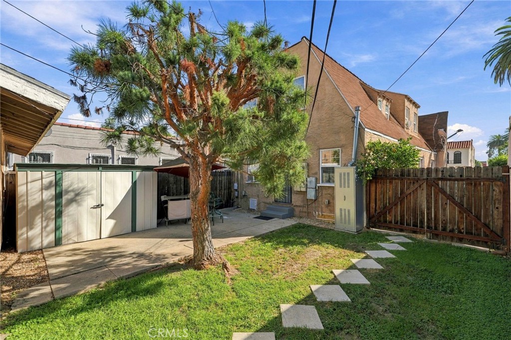 2839 Hillcrest Drive Property Photo 45