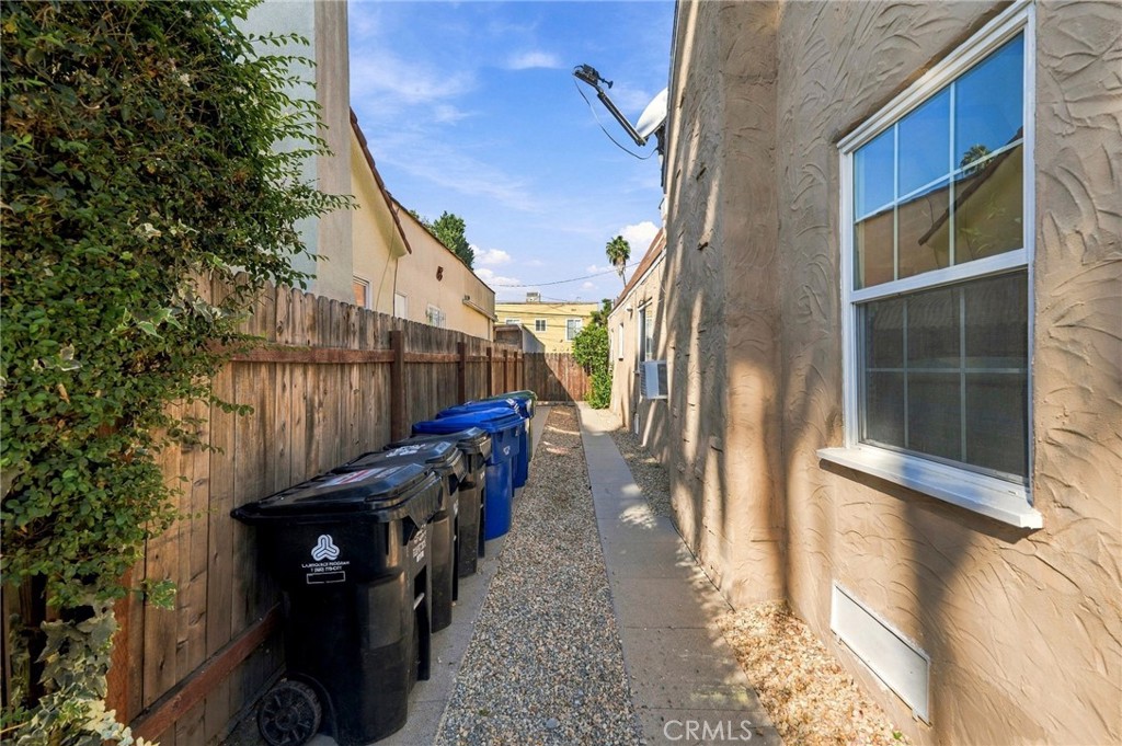 2839 Hillcrest Drive Property Photo 49
